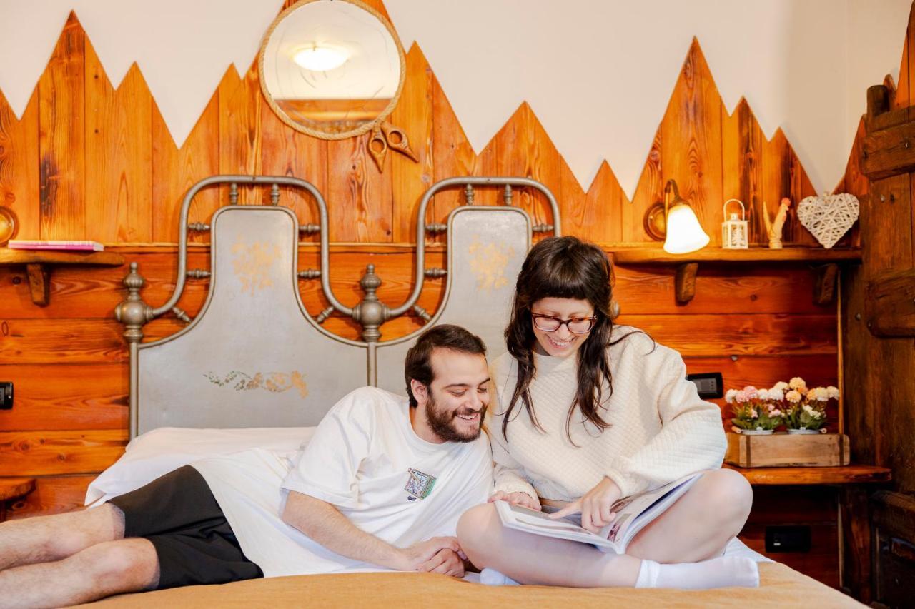 Hotel&Restaurant Armanac De Toubie Arnad ภายนอก รูปภาพ
