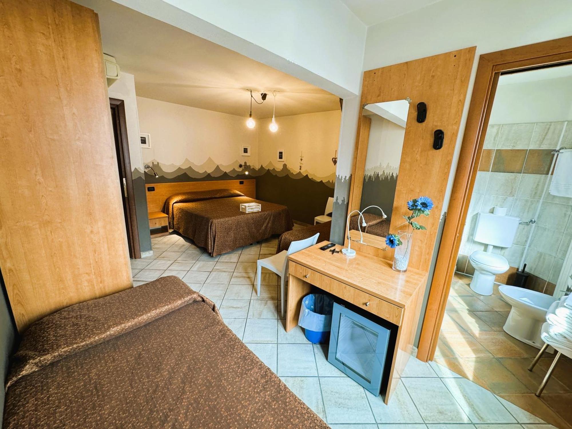 Hotel&Restaurant Armanac De Toubie Arnad ภายนอก รูปภาพ