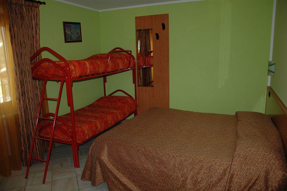 Hotel&Restaurant Armanac De Toubie Arnad ภายนอก รูปภาพ